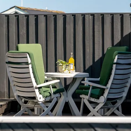 Nyaraló Ralf - 300m From The Sea In Nw Jutland By Interhome *